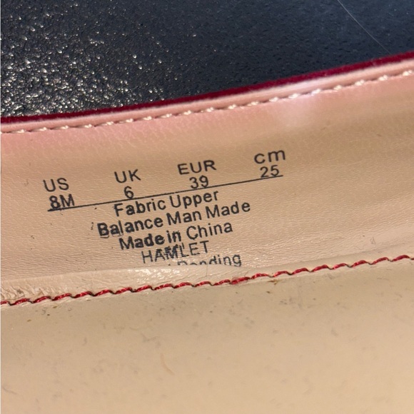 Naturalizer Burgundy Flats Size 8 Embellished Toe Faux Suede - Picture 3 of 7